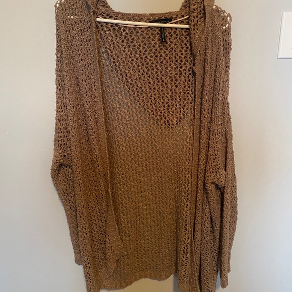 Beige cardigan - Picture 2 of 2